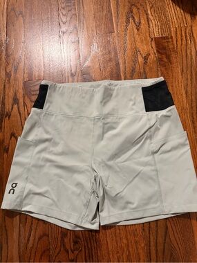 On Running Light Gray Athletic Shorts with Black Accents large workout
